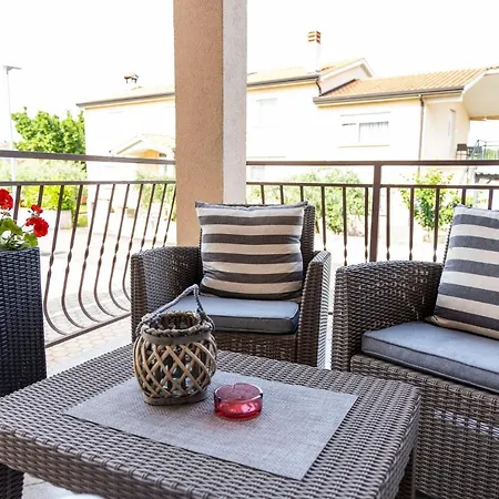 Gianni Apartment Porec